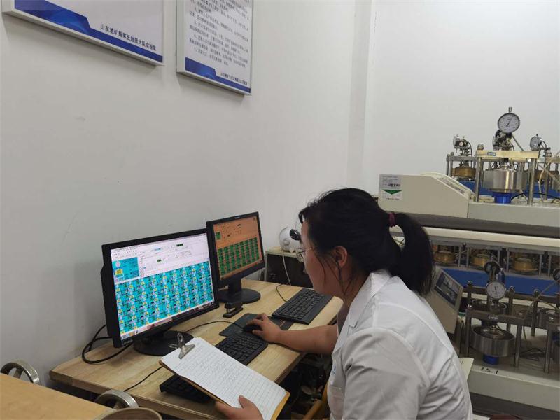 公司同002A：土工試驗甲級，可以承擔(dān)甲級及以下工程勘察資格所能承擔(dān)工程勘察項目的土工試驗任務(wù)； 聯(lián)系人：任玲，電話：18653883892(圖3)